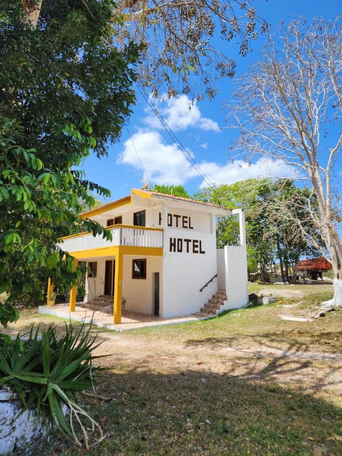 Hotel Templo Maya Xpujil Kültér fotó